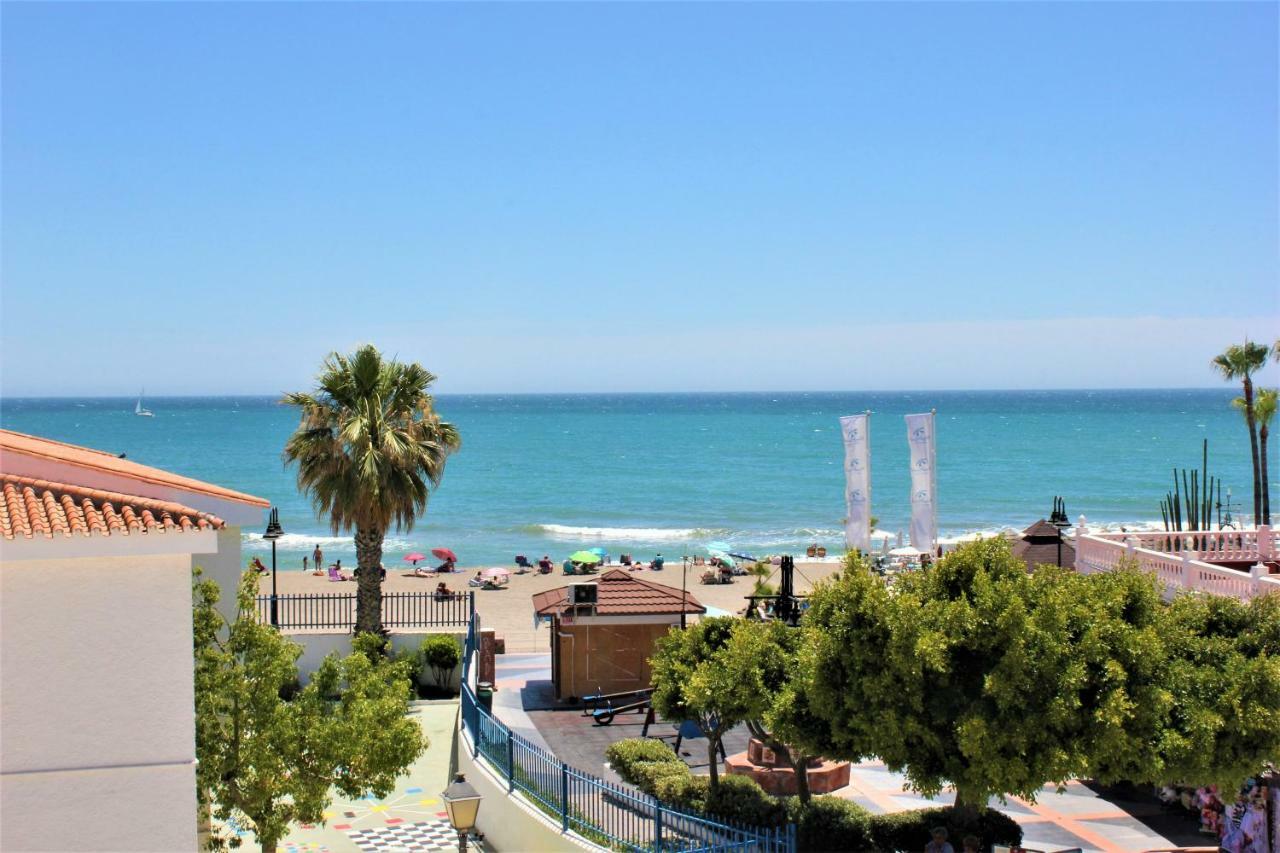 Hotel Cabello Torremolinos Bagian luar foto