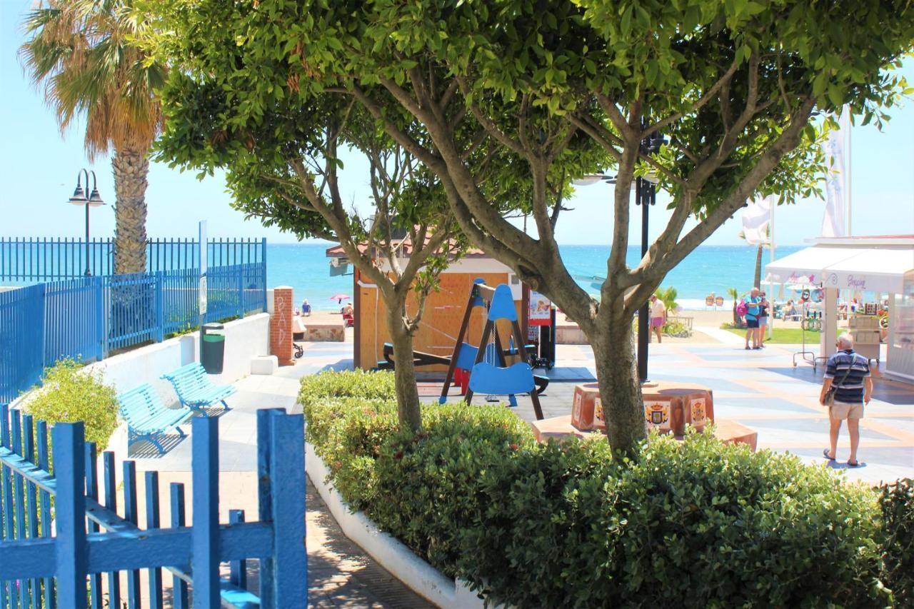 Hotel Cabello Torremolinos Bagian luar foto
