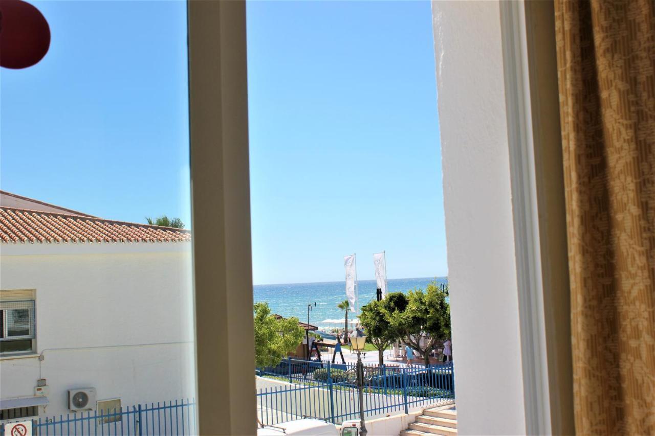 Hotel Cabello Torremolinos Bagian luar foto