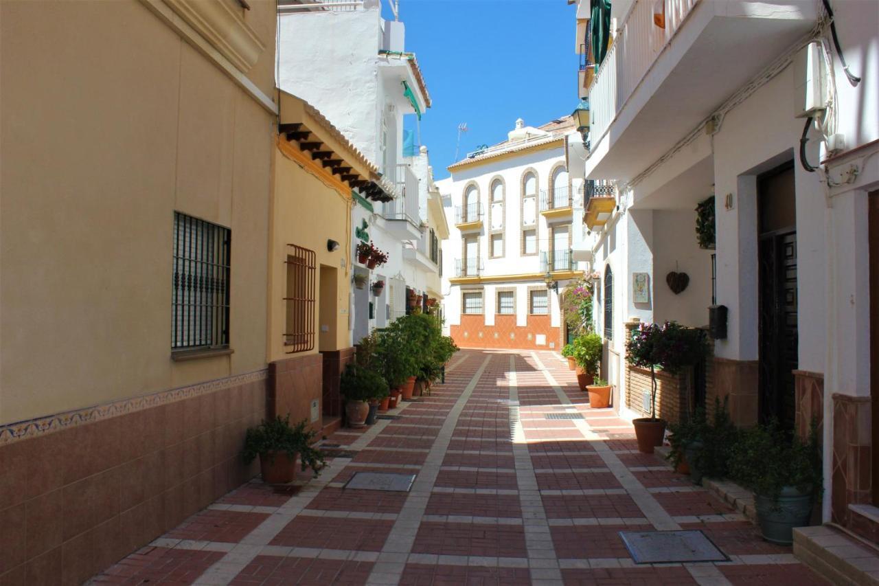 Hotel Cabello Torremolinos Bagian luar foto
